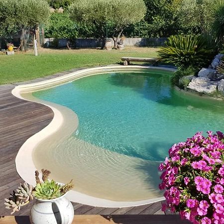 Le Clos Des Vignes Junas ภายนอก รูปภาพ