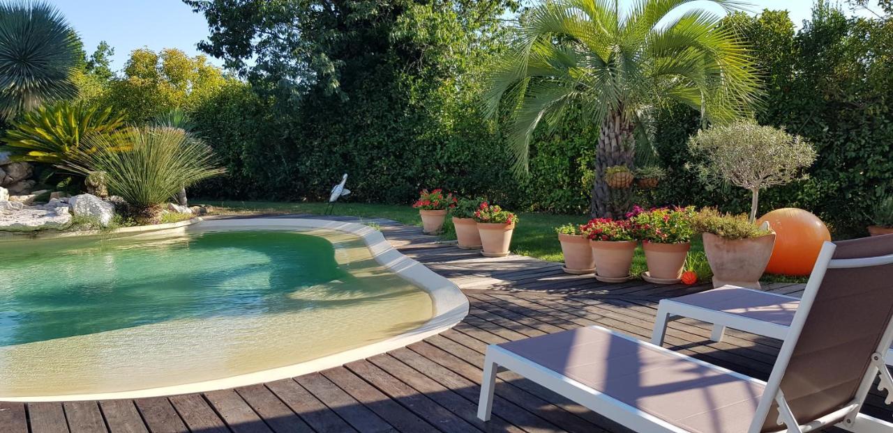 Le Clos Des Vignes Junas ภายนอก รูปภาพ