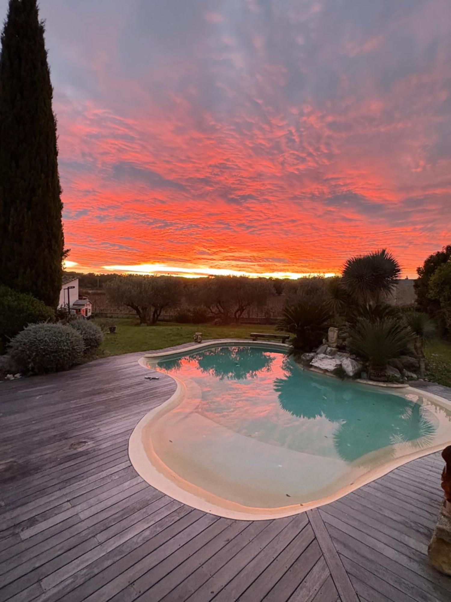 Le Clos Des Vignes Junas ภายนอก รูปภาพ